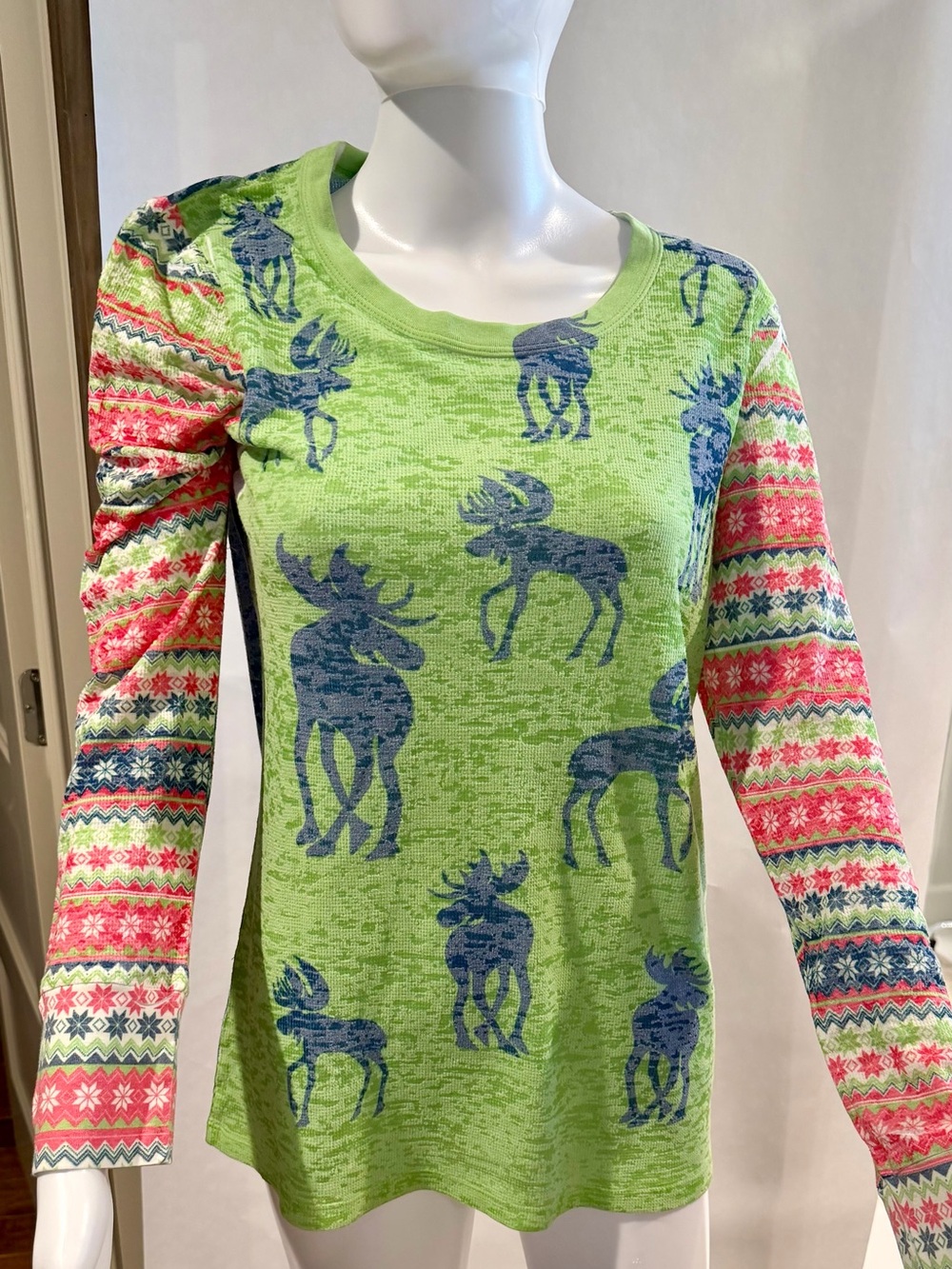 Whimsey Rose Women’s Lime Green Moose Print Long Sleeve Tee XL